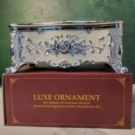 Premium Tissue box holder - White color